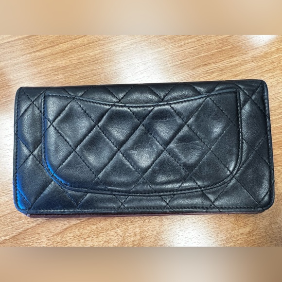 Chanel long lambskin wallet - Picture 3 of 14